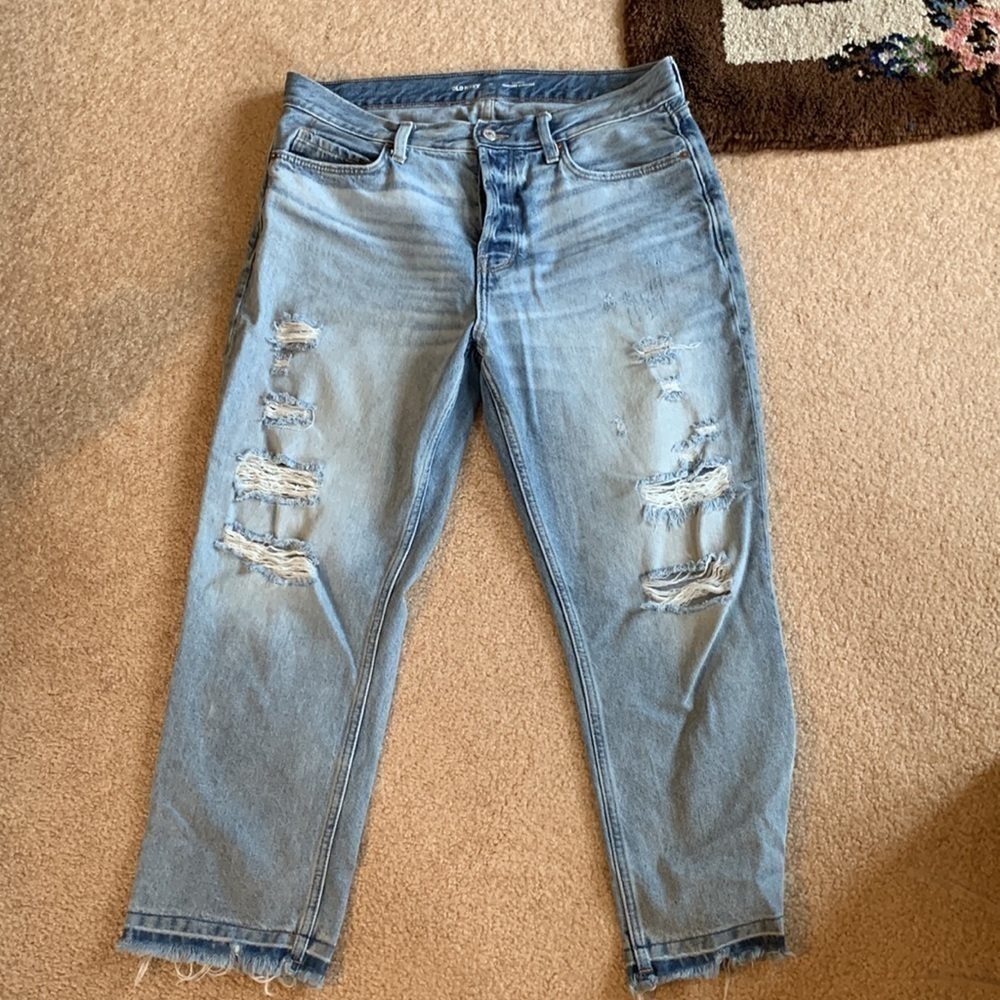 Old Navy Slouchy Straight Destructed High Rise Size 12 NWOT - Picture 5 of 7